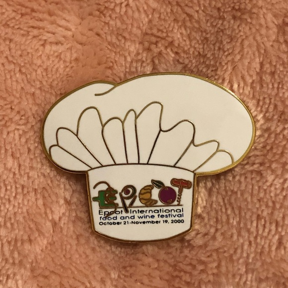 Disney Pin Set✨ - Picture 5 of 10